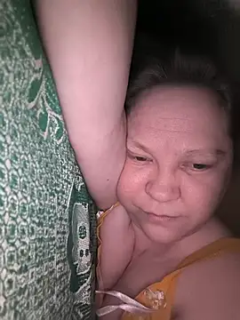 Snapshot of -Queen- chatting on February 2026 12:20:01 PM -Queen- online show from February 2026 12:20:01 PM