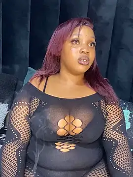 THICKBARBIE32 online show from June 2026 08:35:01 PM