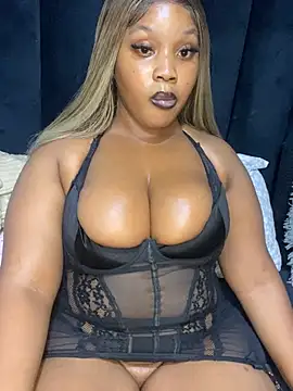 THICKBARBIE32 online show from July 2026 10:23:02 PM