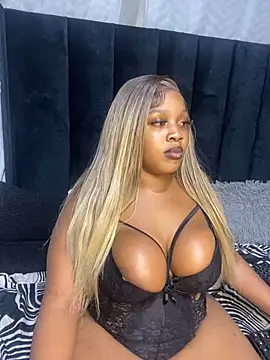 THICKBARBIE32 online show from July 2026 02:42:02 AM