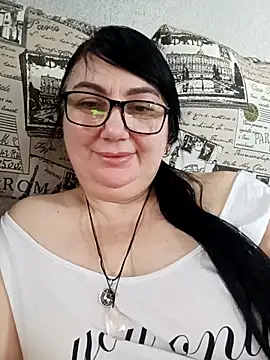 MariSwan222 online show from February 2026 12:50:01 PM