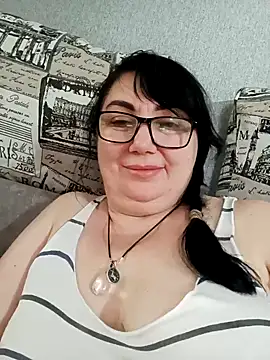 MariSwan222 online show from July 2026 12:55:01 PM