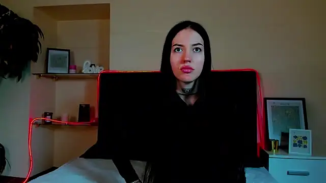 Snapshot of AdrianaCult chatting on February 2026 06:20:02 AM AdrianaCult online show from February 2026 06:20:02 AM