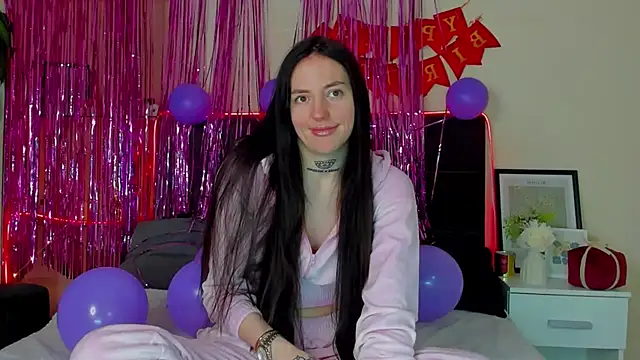 Snapshot of AdrianaCult chatting on February 2026 06:59:02 AM AdrianaCult online show from February 2026 06:59:02 AM