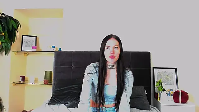 AdrianaCult online show from April 2026 05:29:02 AM