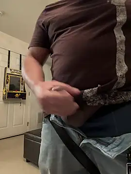 Snapshot of tigre6911 chatting on January 2026 11:36:02 AM tigre6911 online show from January 2026 11:36:02 AM