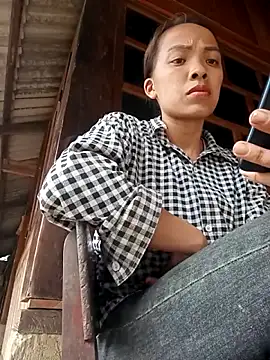 Snapshot of Andrea-688 chatting on March 2026 05:02:01 AM Andrea-688 online show from March 2026 05:02:01 AM