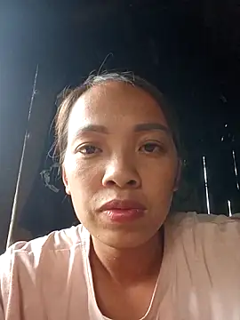 Snapshot of Andrea-688 chatting on April 2026 04:43:02 AM Andrea-688 online show from April 2026 04:43:02 AM