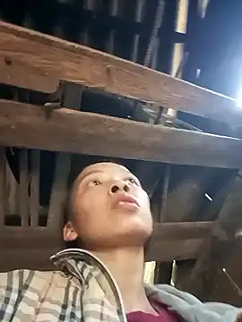 Snapshot of Andrea-688 chatting on April 2026 04:13:02 AM Andrea-688 online show from April 2026 04:13:02 AM