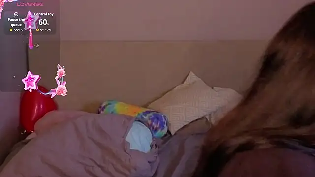 Holly  Bush online show from February 2026 03:23:02 PM