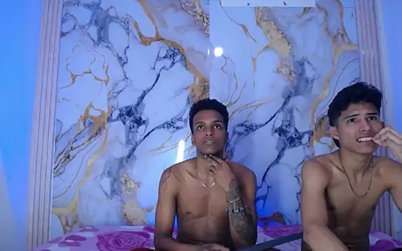 Snapshot of Damian_and_theo chatting on January 2026 07:45:01 PM Damian and theo online show from January 2026 07:45:01 PM