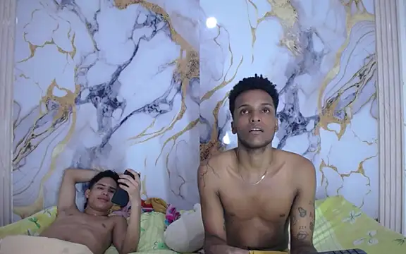 Snapshot of Damian_and_theo chatting on February 2026 07:09:02 PM Damian and theo online show from February 2026 07:09:02 PM