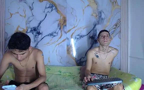 Snapshot of Damian_and_theo chatting on February 2026 07:10:02 PM Damian and theo online show from February 2026 07:10:02 PM