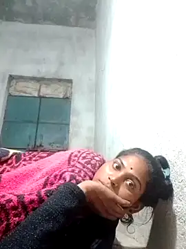 Snapshot of Rinki_malhotra chatting on December 2025 06:27:01 PM Rinki malhotra online show from December 2025 06:27:01 PM