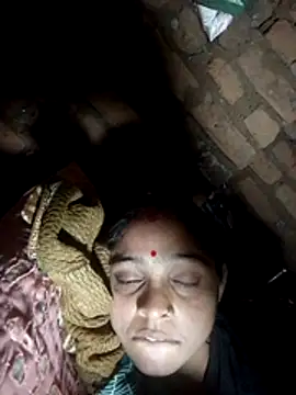 Snapshot of Rinki_malhotra chatting on January 2026 03:03:01 PM Rinki malhotra online show from January 2026 03:03:01 PM