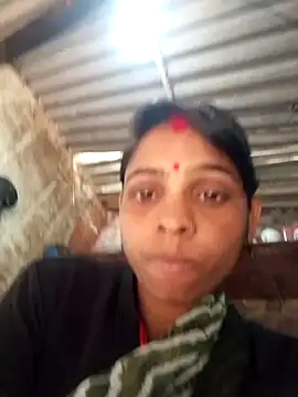 Snapshot of Rinki_malhotra chatting on February 2026 08:19:02 AM Rinki malhotra online show from February 2026 08:19:02 AM