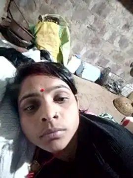 Snapshot of Rinki_malhotra chatting on February 2026 08:25:01 PM Rinki malhotra online show from February 2026 08:25:01 PM