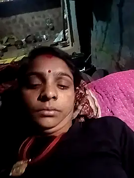 Snapshot of Rinki_malhotra chatting on February 2026 03:57:01 PM Rinki malhotra online show from February 2026 03:57:01 PM