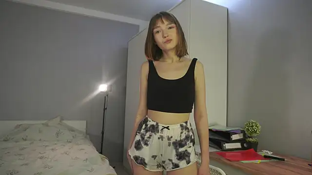 Leyla crsh online show from May 2026 05:16:02 AM