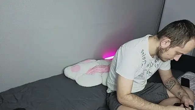 Pearl couple online show from February 2026 09:07:02 AM