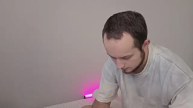 Pearl couple online show from March 2026 09:04:01 AM