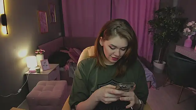 Alison Doody online show from February 2026 04:40:02 AM