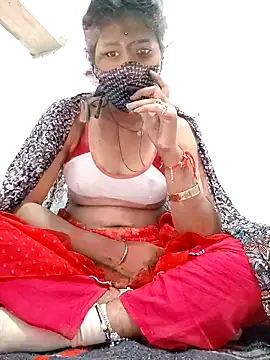 Snapshot of Cut_madhuri chatting on December 2025 05:31:02 PM Cut madhuri online show from December 2025 05:31:02 PM