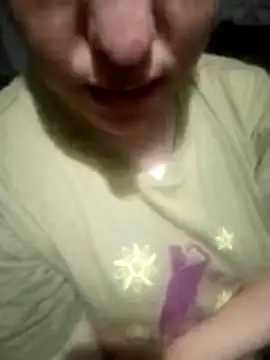 Snapshot of fadwa-35 chatting on February 2026 01:15:02 AM fadwa-35 online show from February 2026 01:15:02 AM