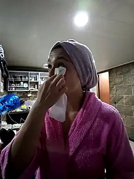 Snapshot of MapeDiamond chatting on January 2026 10:45:01 PM MapeDiamond online show from January 2026 10:45:01 PM