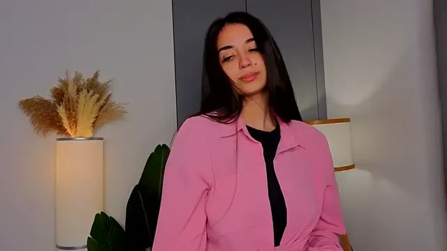 Snapshot of EmmyNoel chatting on December 2025 07:27:02 AM EmmyNoel online show from December 2025 07:27:02 AM