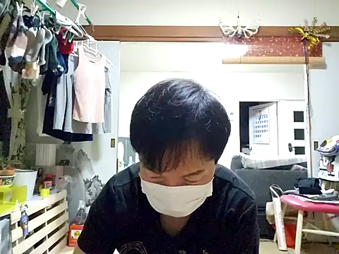 Snapshot of sweets_danshi chatting on December 2025 12:01:02 PM sweets danshi online show from December 2025 12:01:02 PM