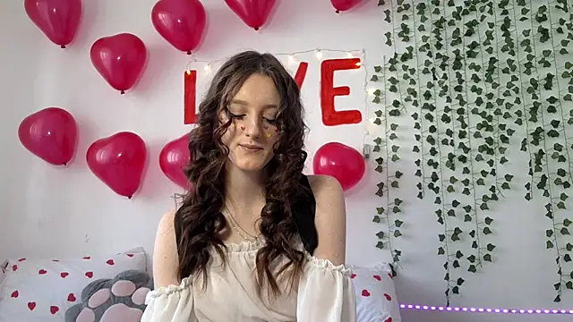 Snapshot of LisaBoddy chatting on February 2026 09:06:01 AM LisaBoddy online show from February 2026 09:06:01 AM