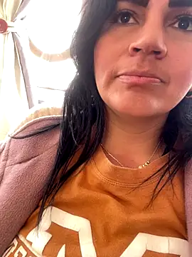 Snapshot of sophie-honey chatting on December 2025 02:12:02 PM sophie-honey online show from December 2025 02:12:02 PM