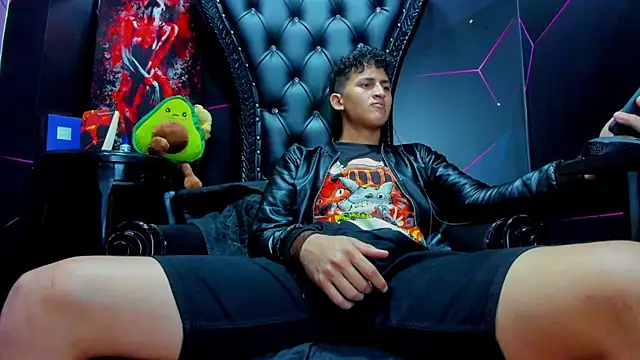 Snapshot of Ethan_Waalker chatting on March 2026 02:39:01 AM Ethan Waalker online show from March 2026 02:39:01 AM