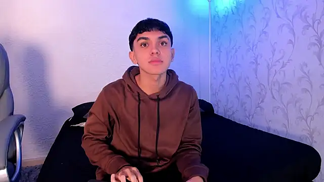 Snapshot of _TaylorBlack chatting on December 2025 11:39:02 AM TaylorBlack online show from December 2025 11:39:02 AM