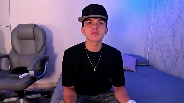 Snapshot of _TaylorBlack chatting on February 2026 11:36:02 AM TaylorBlack online show from February 2026 11:36:02 AM