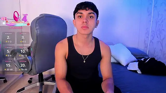 Snapshot of _TaylorBlack chatting on February 2026 11:40:01 AM TaylorBlack online show from February 2026 11:40:01 AM