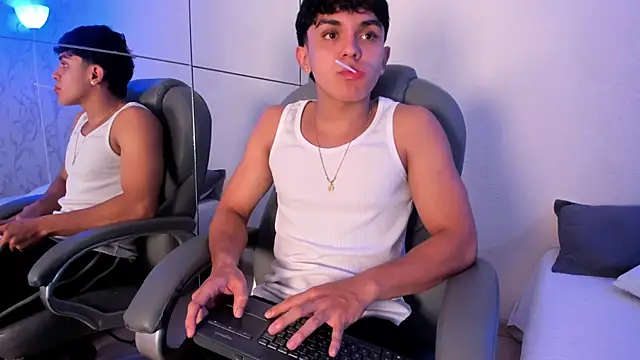 Snapshot of _TaylorBlack chatting on February 2026 12:12:01 PM TaylorBlack online show from February 2026 12:12:01 PM