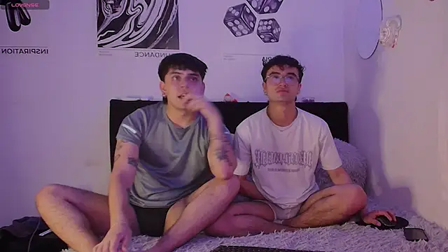 Snapshot of charlie_dicker chatting on December 2025 04:42:02 AM charlie dicker online show from December 2025 04:42:02 AM