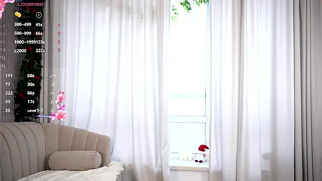 Snapshot of KarmenRasey chatting on February 2026 01:21:02 PM KarmenRasey online show from February 2026 01:21:02 PM