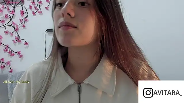 vanesita  online show from July 2026 07:16:01 PM