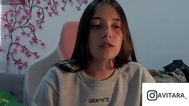 vanesita  online show from July 2026 07:49:01 PM