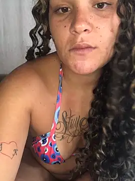 Snapshot of Geelalmeida chatting on December 2025 03:30:02 PM Geelalmeida online show from December 2025 03:30:02 PM