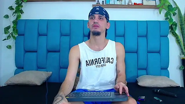 Snapshot of boy_Dirty_X chatting on January 2026 08:34:01 PM boy Dirty X online show from January 2026 08:34:01 PM