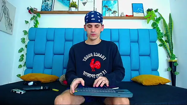 Snapshot of boy_Dirty_X chatting on January 2026 12:42:02 PM boy Dirty X online show from January 2026 12:42:02 PM