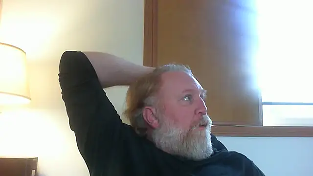 Snapshot of Ginger_Daddy chatting on December 2025 10:40:01 PM Ginger Daddy online show from December 2025 10:40:01 PM