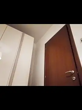 Snapshot of Durdllo90 chatting on February 2026 08:05:01 PM Durdllo90 online show from February 2026 08:05:01 PM