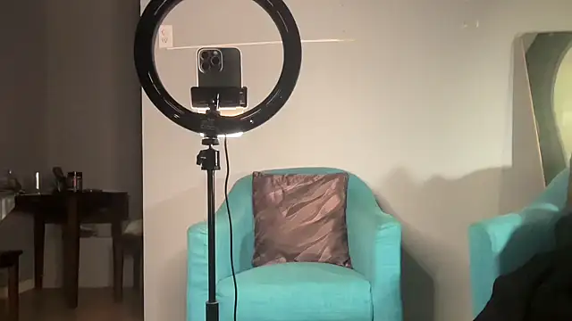 Snapshot of siennadiamond chatting on February 2026 11:52:02 PM siennadiamond online show from February 2026 11:52:02 PM