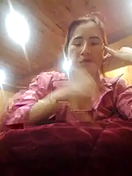 Snapshot of Belinda-686 chatting on December 2025 01:17:01 PM Belinda-686 online show from December 2025 01:17:01 PM