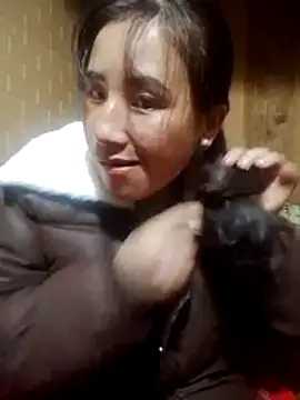 Snapshot of Belinda-686 chatting on January 2026 12:22:02 PM Belinda-686 online show from January 2026 12:22:02 PM